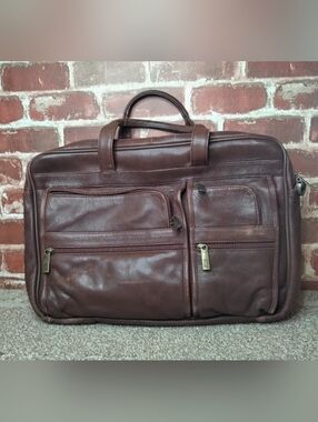 Bill Blass Executive Dark Brown Leather Laptop Briefcase Messenger Bag